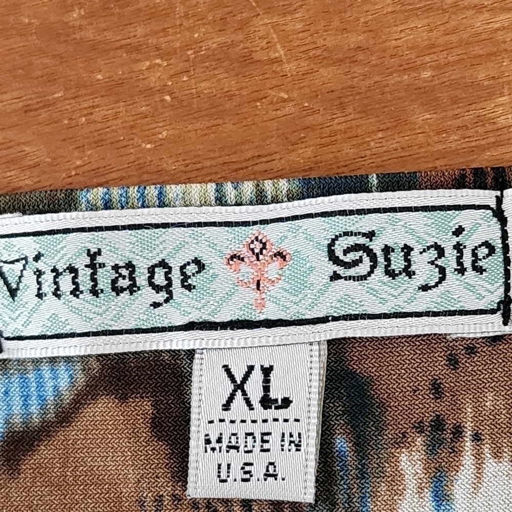 Vintage Suzie Women's Floral Short Sleeve Stretch Top Size XL - Picture 7 of 7